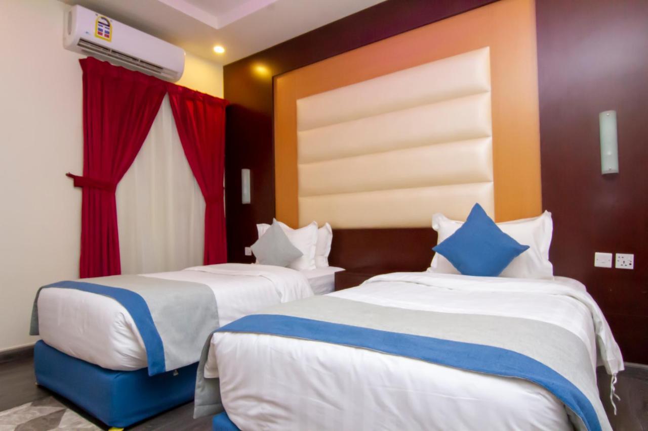ال متعب سويتس الفلاح 1 Aparthotel Riyadh Bagian luar foto